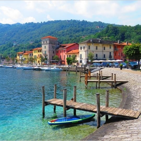 lago d'orta italy